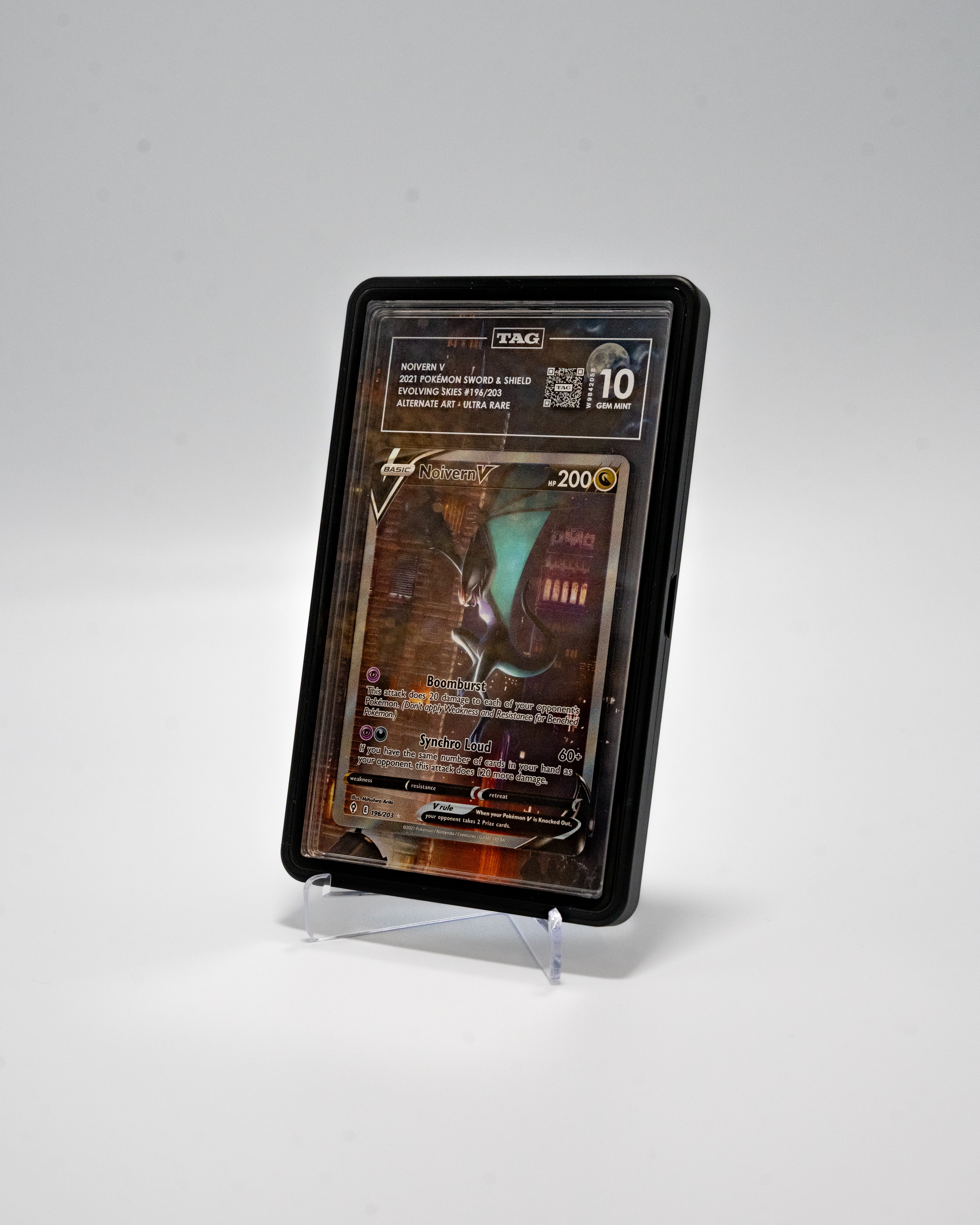 Noivern V #196 TAG 10